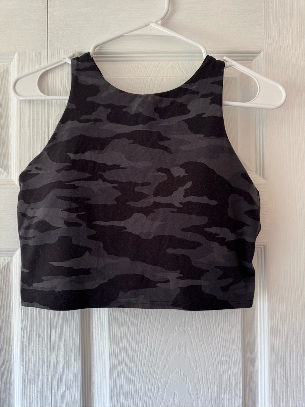 Athleta Camo High-Neck Crop Tank Top - Black